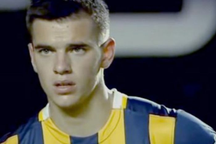 Pemain muda Rosario Central, Giovanni Lo Celso, yang menjadi incaran FC Barcelona dan PSG