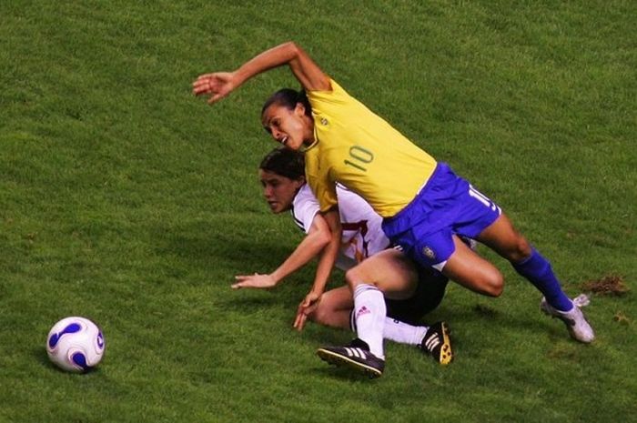 Aksi Marta dalam pertandingan final Piala Dunia Wanita antara Jerman versus Brasil, 30 September 2007.