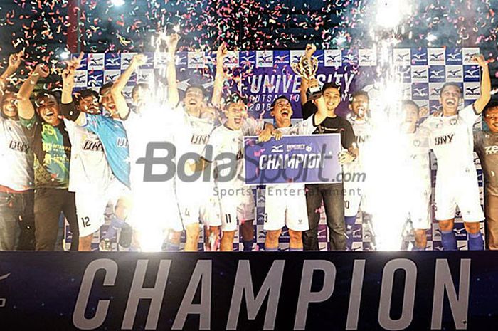 Mizuno futsal indonesia hotsell