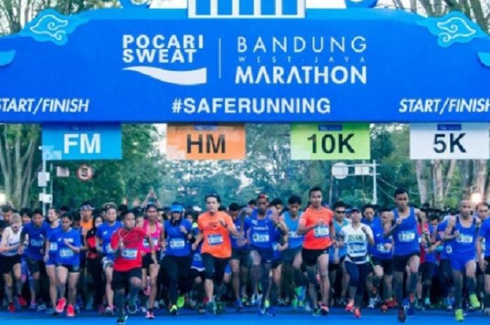 Peserta Pocari Sweat Bandung West Java Marathon 2017 (30/7/2017)