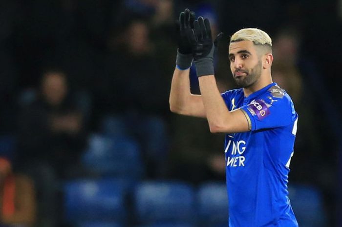 Riyad Mahrez dalam partai Piala FA antara Leicester City lawan Sheffield United di King Power Stadium, Leicester, 16 Februari 2018.