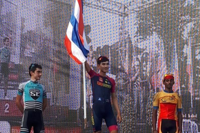 Pebalap Thailand berjaya pada Tour de Indonesia, Minggu (29/1/2018).
