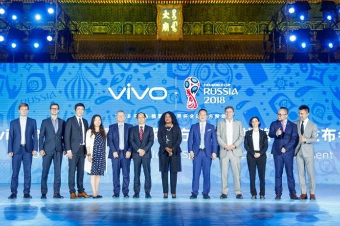 Acara konferensi pers kerjasama Vivo dengan FIFA sebagai sponsor resmi Piala Dunia 2018 dan 2022