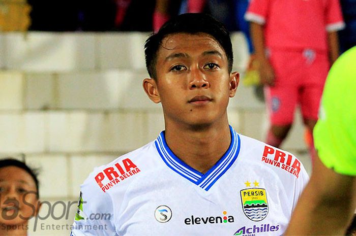 Gelandang Persib Bandung, Febri Hariyadi, Mengincar Trofi Piala Indonesia 2018