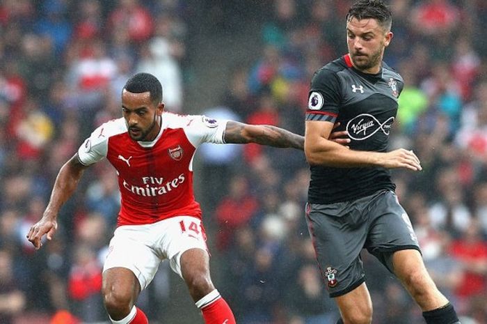 Striker Arsenal, Theo Walcott, dalam laga kontra Southampton pada 10 September 2016.