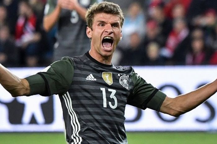 Antusiasme perayaan gol penyerang Jerman, Thomas Mueller, setelah dirinya menjebol gawang Norwegia dalam laga Kualifikasi Piala Dunia 2018 di Oslo, 4 September 2016.