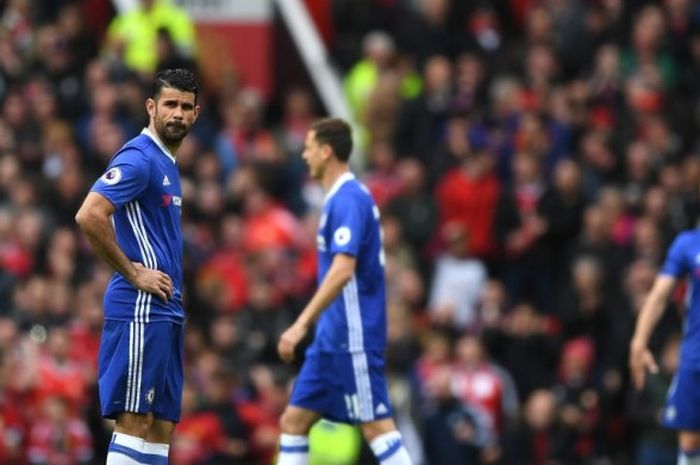 Ekspresi Diego Costa dalam laga Premier League antara Manchester United kontra Chelsea di stadion Old Trafford, 16 April 2017. 