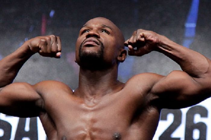 Rencana duel Floyd Mayweather vs Khabib Nurmagomedov dikomentari oleh presiden UFC, Dana White.