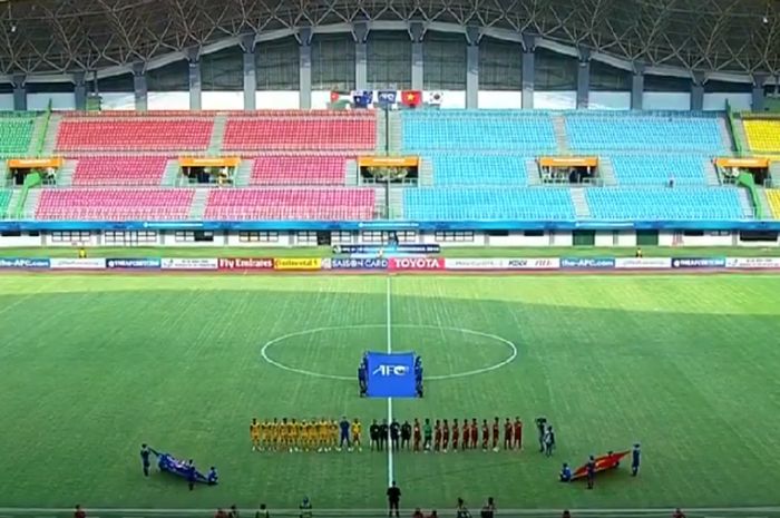 Laga grup C Piala Asia U-19 2018 antara timnas U-19 Vietnam melawan Australia di Stadion Patriot Candrabaga, Kota Bekasi, Senin (22/10/2018).