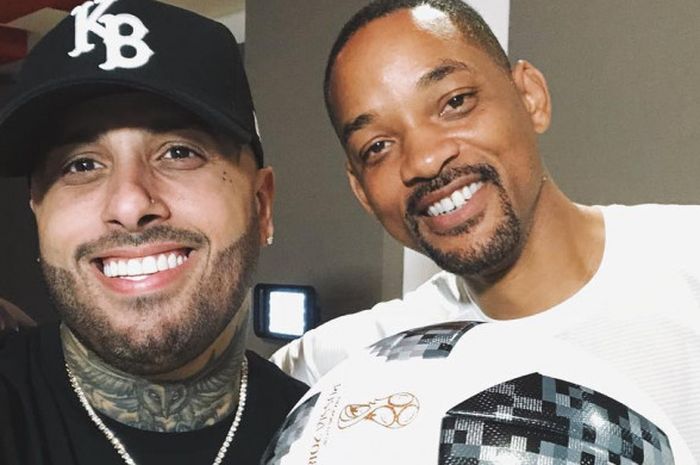 Will Smith (kanan) dan Nicky Jam