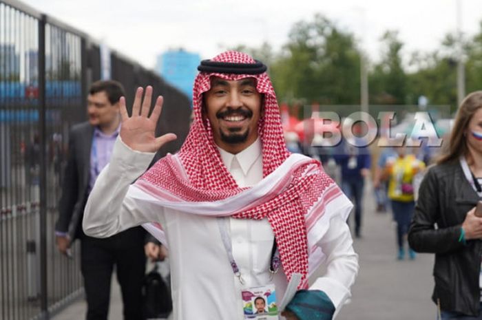 Pendukung timnas Arab Saudi di laga pembuka Piala Dunia 2018 antara Rusia vs Arab Saudi di Stadion Luzhniki, di Moskow, Rusia pada Kamis (14/6/2018).