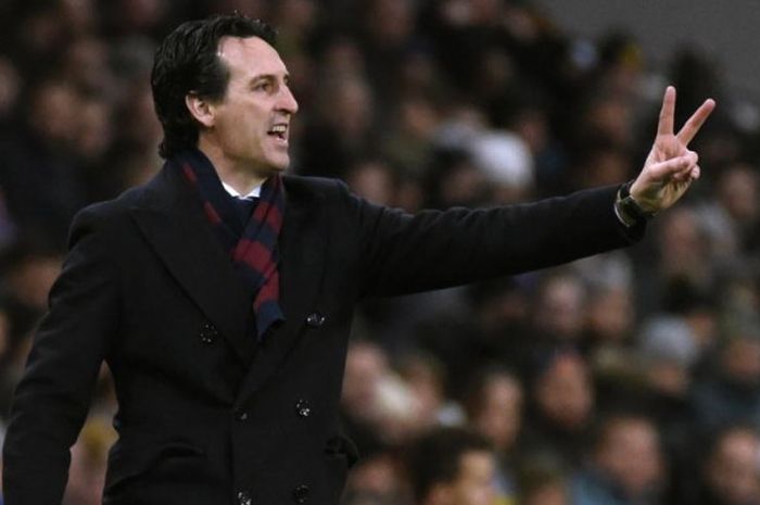  Reaksi pelatih PSG, Unai Emery, dalam partai Liga Prancis lawan Toulouse, 10 Februari 2018. 