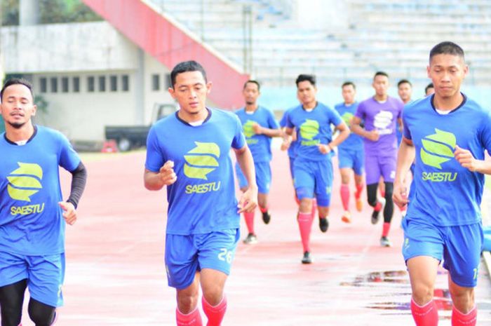  Pemain Persis Solo kembali berlatih setelah libur lebaran di Stadion Manahan, Kamis (21/6/2018) pagi WIN./ 