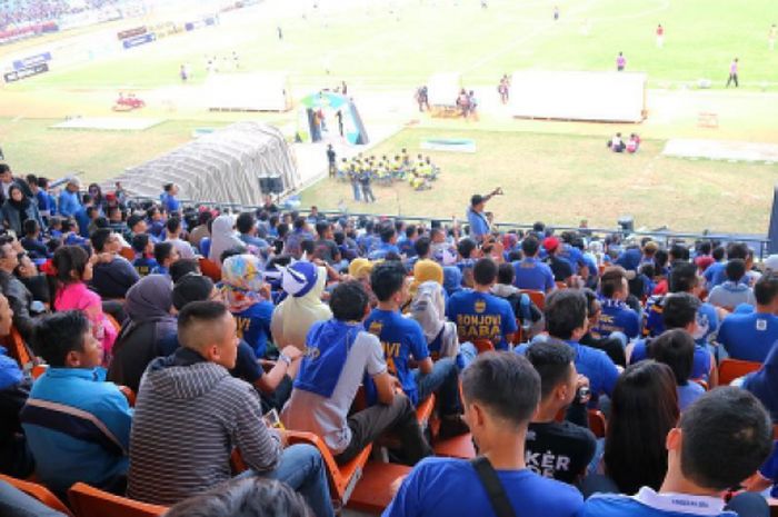 Bobotoh saksikan laga Persib Bandung Vs Bali United, Kamis (21/9/2017) di Stadion SI Jalak Harupat, Bandung