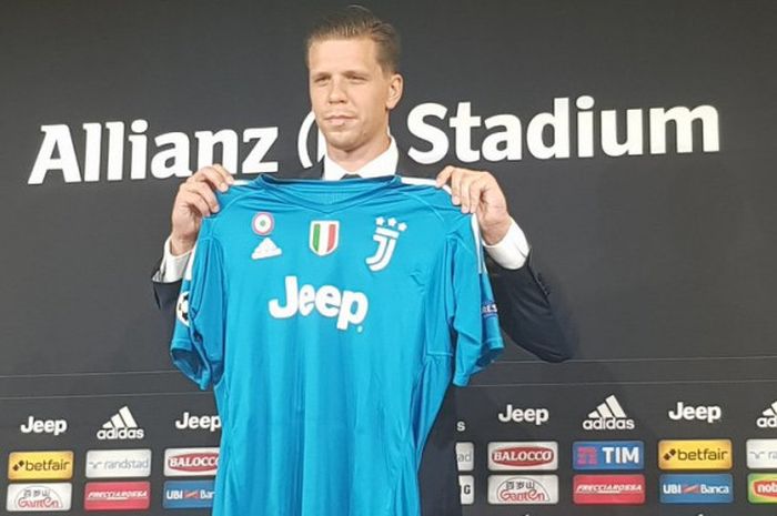 Wojciech Szczęsny resmi diperkenalkan Juventus
