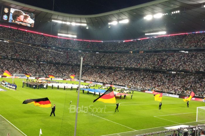 Suasana pembukaan UEFA Nations League antara Jerman vs Prancis (0-0) di Stadion Allianz, Jumat (7/9/2018).