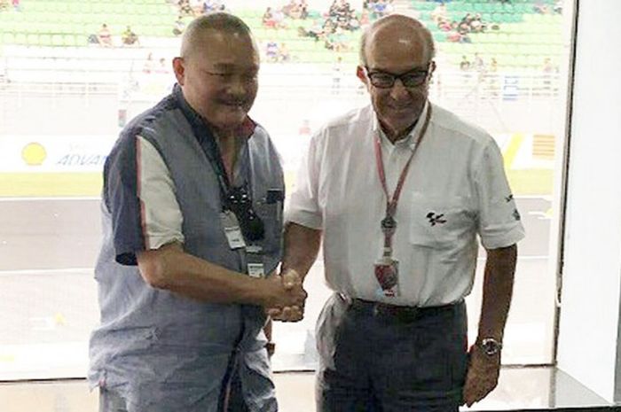 Gubernur Sumsel Alex Noerdin saat menerima undangan dari Presiden Dorna untuk berkunjung ke sirkuit Sepang, Malaysia, pada November 2016. 