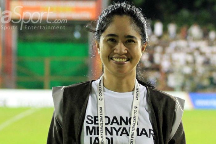 Widya Syadzwina (media officer PSM Makassar).