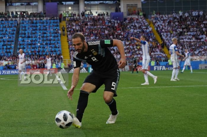 Gonzalo Higuain beraksi di partai perdana Grup C Piala Dunia melawan Islandia (1-1) di Spartak Stadium, Moskow, 16 Juni 2018.