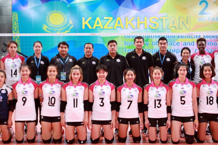 Tim voli putri Thailand, Supreme, yang bertanding pada ajang Asian Women's Club Volleyball Championship 2018 di Oskemen, Kazakstan. 