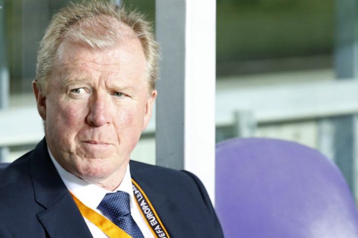 Konsultan pelatih Maccabi Tel Aviv, Steve McClaren, dalam pertandingan Grup A Liga Europa 2017-2018 menghadapi Villarreal di Stadion Netanya Municipal, Netanya, Israel, pada 28 September 2017. 