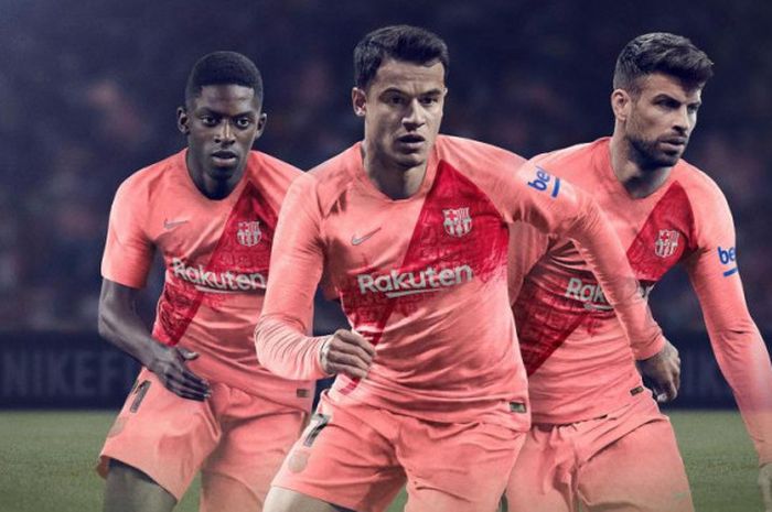 Jersey ketiga Barcelona untuk kompetisi musim 2018-2019.