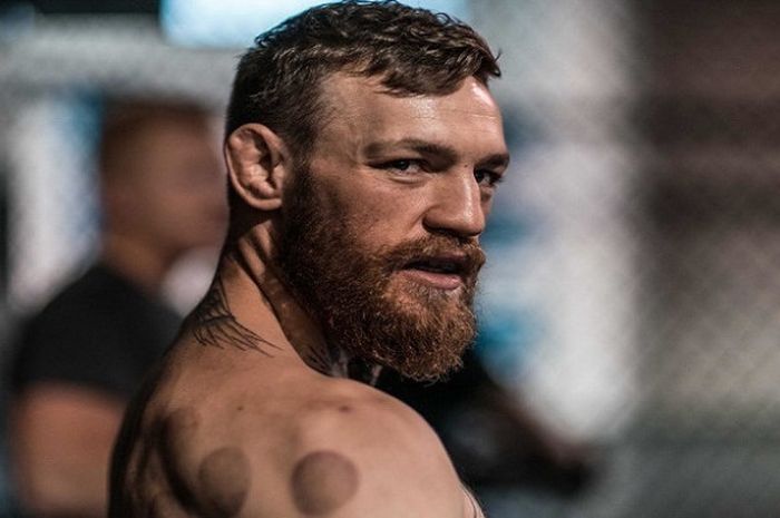 Conor McGregor saat menjalani salah satu sesi persiapan jelang comeback-nya ke arena UFC.   