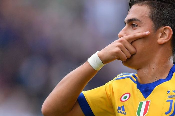 Ekspresi striker Juventus, Paulo Dybala, ketika merayakan gol ke gawang Sassuolo pada laga lanjutan Liga Italia di Mapei Stadium, Reggio Emilia, Minggu (17/9/2017).