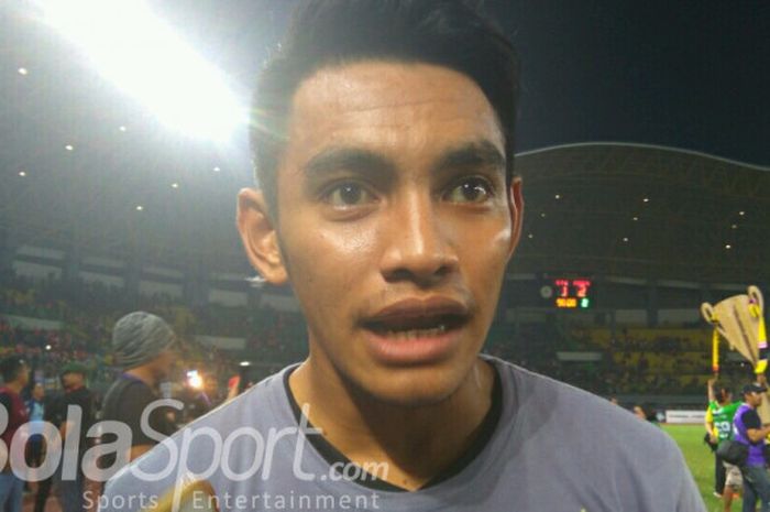 Pemain muda Persija Jakarta, Ambrizal Umanailo mengambil pelajaran atas kegagalannya membuktikan diri musim ini.