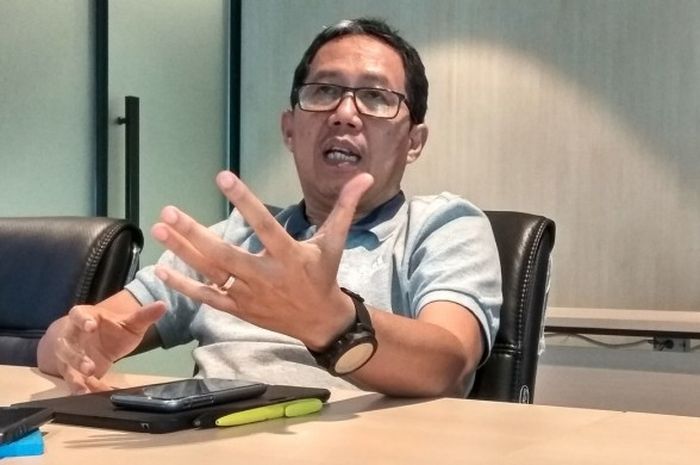 Wakil Ketua Umum PSSI, Joko Driyono, dalam sebuah perbincangan dengan JUARA.net di Kantor PSSI, Kuningan, Jakarta, pada Jumat (31/3/2017).l