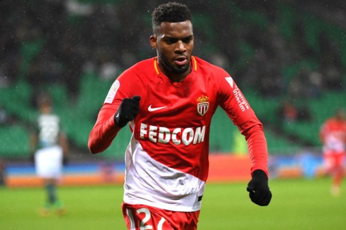 Thomas Lemar merayakan gol AS Monaco ke gawang Saint-Etienne dalam partai Liga Prancis di Stadion Geoffroy Guichard, 15  Desember 2017.