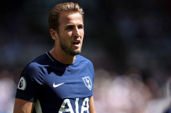 Striker Tottenham Hotspur, Harry Kane, tampil tak impresif pada pertandingan versus Newcastle United di St. James' Park, Minggu (13/8/2017). 