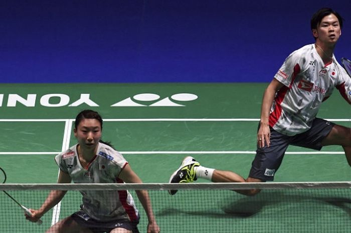 Pasangan ganda campuran Jepang, Yuta Watanabe/Arisa Higashino, tampil pada babak semifinal All Engla