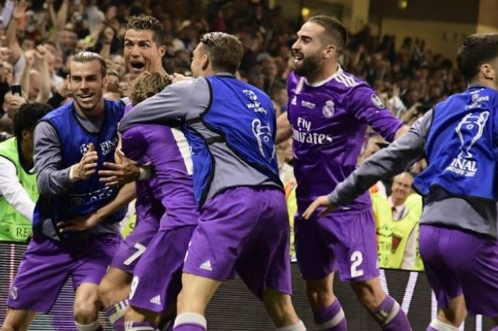  Selebrasi pemain Real Madrid atas gol Cristiano Ronaldo dalam  laga final Liga Champions lawan Juventus di Millennium Stadium, Cardiff, 3 Juni 2017. 