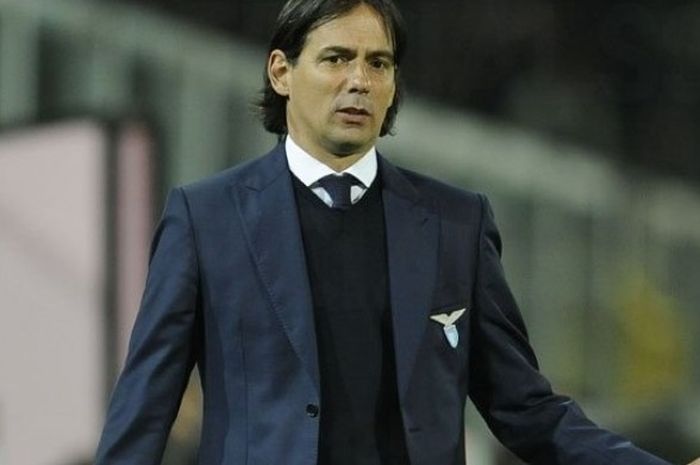 Simone Inzaghi membawa Lazio menang 3-0 di kandang Palermo pada laga pertamanya sebagai pelatih, Minggu (10/4/2016). 