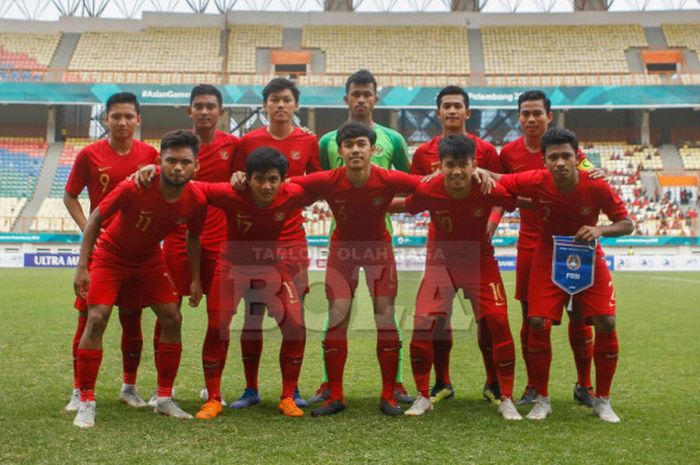 Pemain timnas U-19 pada pertandingan uji coba melawan Yordania di Stadion Wibawa Mukti, Kabupaten Bekasi, Sabtu (13/10/2018). 