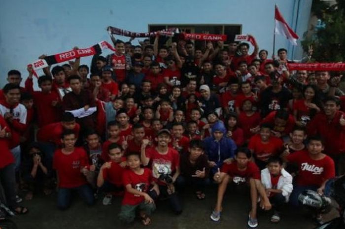 Salah satu kelompok suporter PSM Makassar, Red Gank.