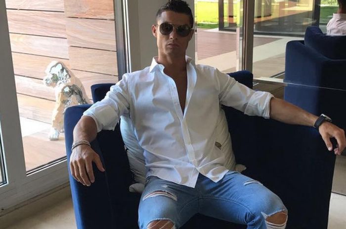 Yuk Intip Penampakan Rumah Mewah Yang Akan Dihuni Cristiano Ronaldo Selama Membela Juventus Bolasport Com