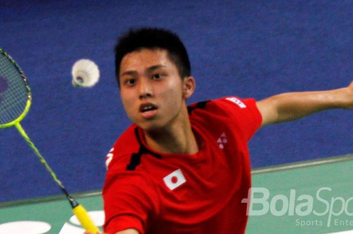 Tunggal putra Jepang, Kodai Naraoka, dalam Kejuaraan Dunia Junior 2017.