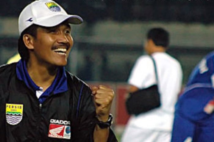  Jaya Hartono saat latih Persib Bandung 2008-2010 