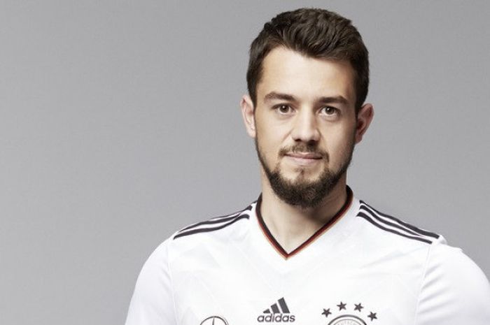 Pemain timnas Jerman, Amin Younes