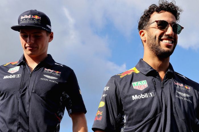 Max Verstappen (kiri) dan Daniel Ricciardo (kanan) saat di Sirkuit Hungaroring, Sabtu (29/7/2017)