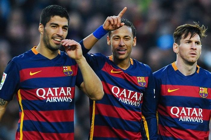 Luis Suarez, Neymar, dan Lionel Messi ketika beraksi membela Barcelona di laga melawan Sociedad, 28 November 2015.
