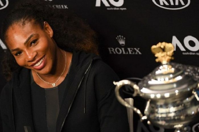 Petenis tunggal putri Amerika Serikat, Serena Williams, menghadiri sesi konferensi pers seusai memenangi gelar Australia Open 2017, di Melbourne, Australia, 28 Januari 2017.
