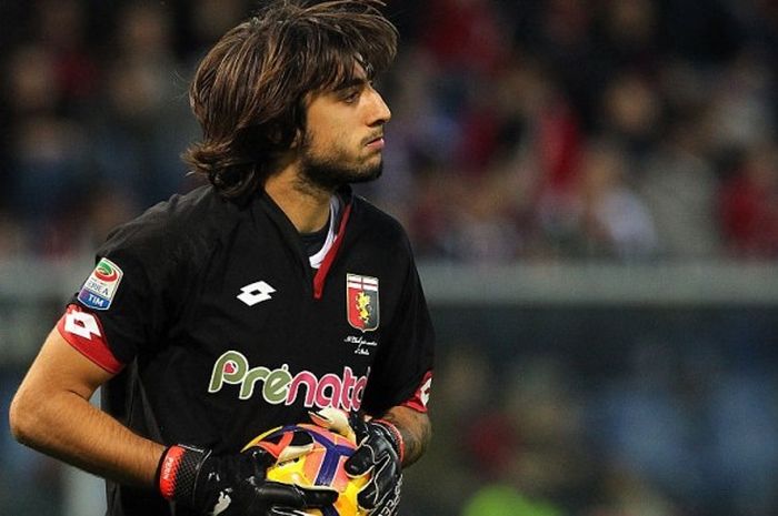 Ekspresi kiper Genoa, Mattia Perin, dalam pertandingan Serie A 2016-2017 menghadapi Juventus di Stadio Luigi Ferraris, Genoa, Italia, pada 27 November 2016.