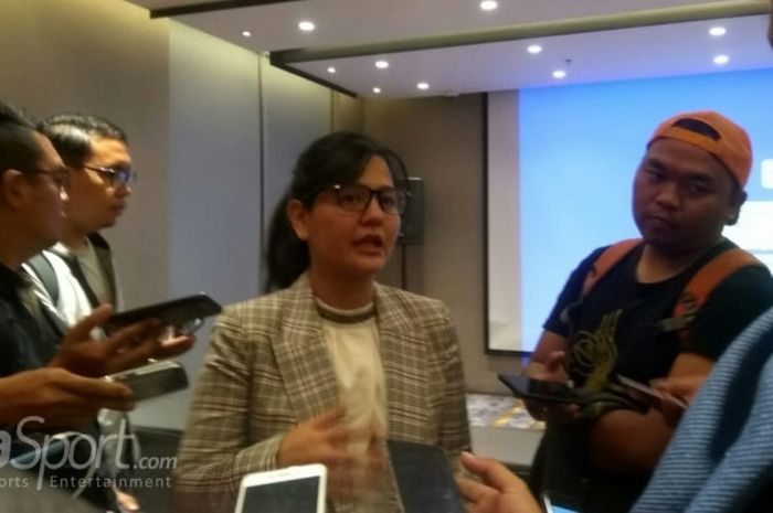 Sekjen PSSI, Ratu Tisha Destria saat menjawab pertanyaan wartawan di Hotel Novotel, Jakarta Utara, Jumat (14/9/2018).