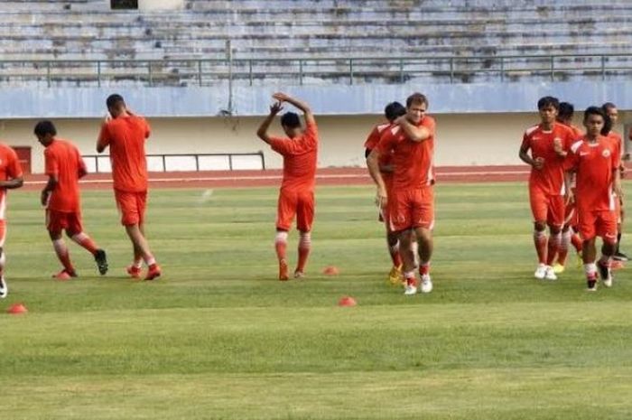 Pemain Persija berlatih di Stadion Manahan, Solo pada Rabu (2/11/2016). 