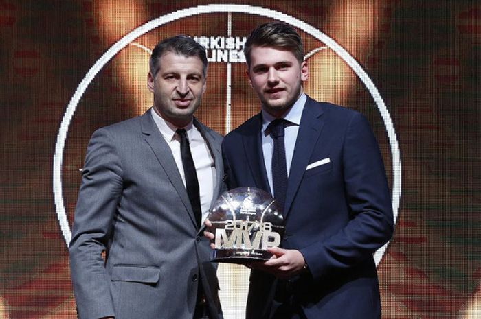 Pemain Real Madrid, Luka Doncic dinobatkan sebagai MVP EuroLeague musim 2017-2018, Sabtu (19/5/2018)