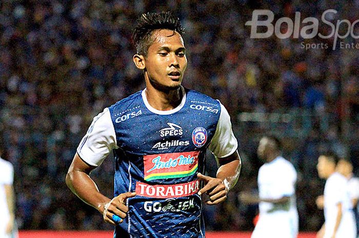 Gelandang Arema FC, Hendro Siswanto.