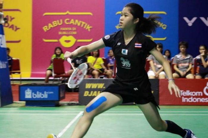 Tunggal putri Thailand yang tampil pada kategori U-17 turnamen Blibli.com Badminton Asia U17 & U15 Junior Championships 2016 di GOR Jati, Kudus, Jawa Tengah, Pattarasuda Chaiwan. Chaiwan menjadi juara tunggal putri dan ganda campuran pada event ini.